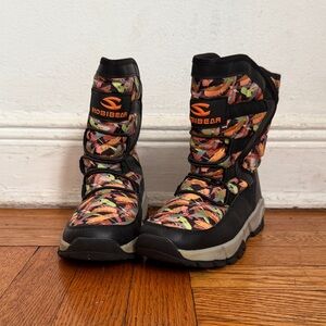 Hobibear Kids Multicolor Winter Boots